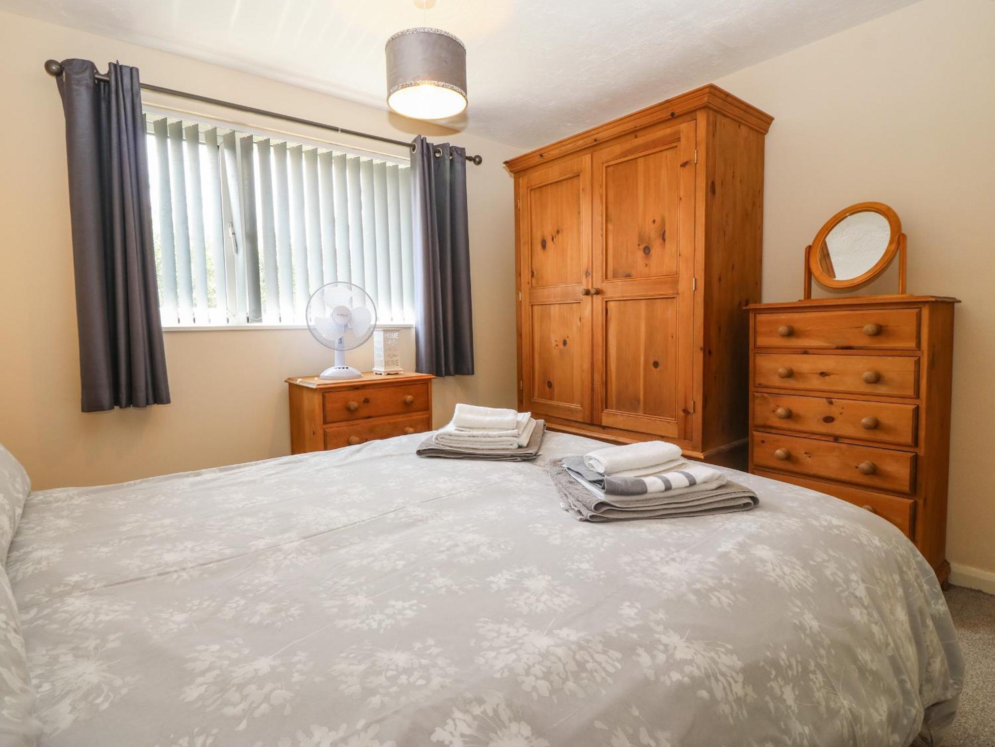 Petlyns Patch Villa Holyhead Buitenkant foto