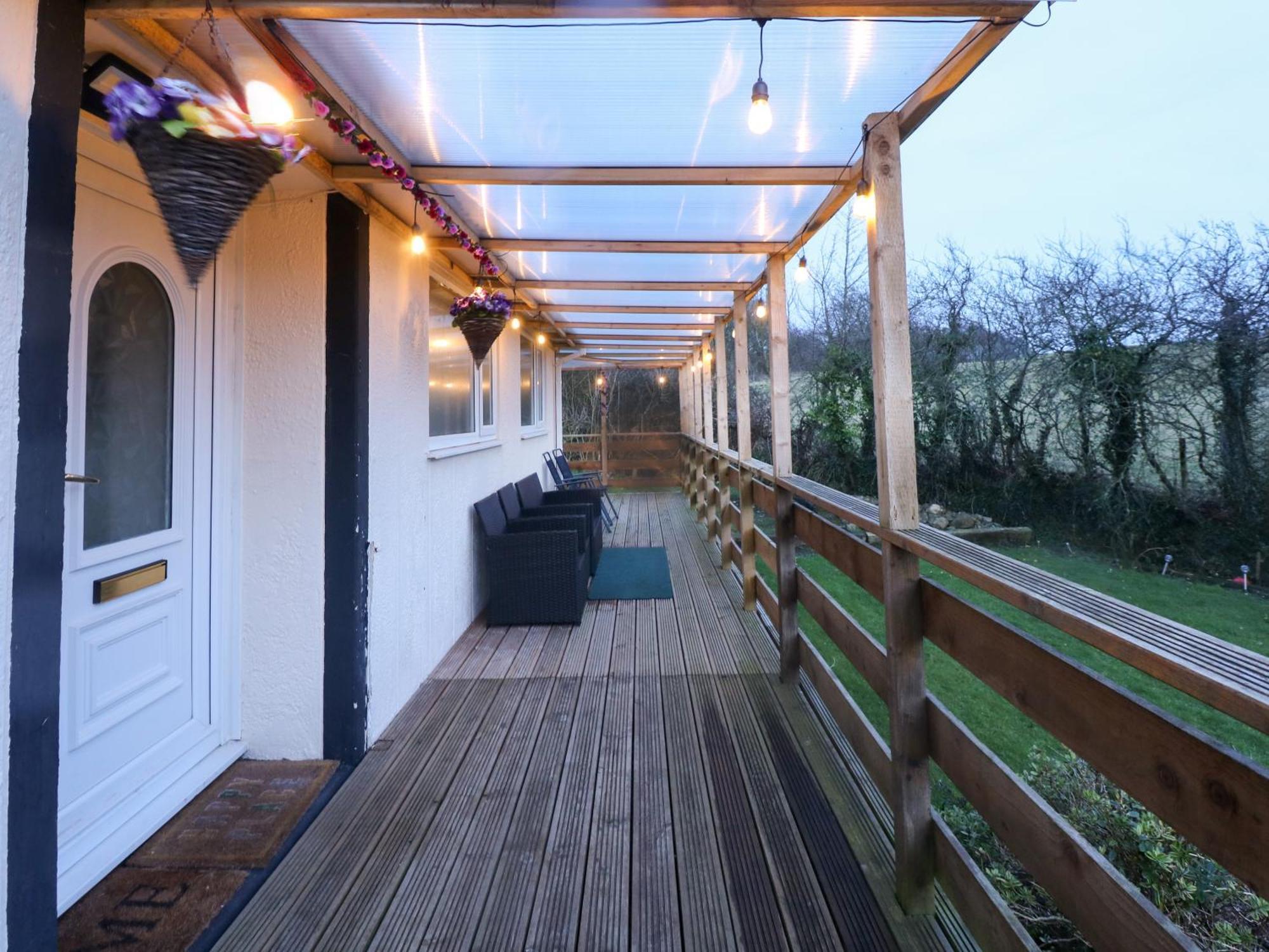Petlyns Patch Villa Holyhead Buitenkant foto